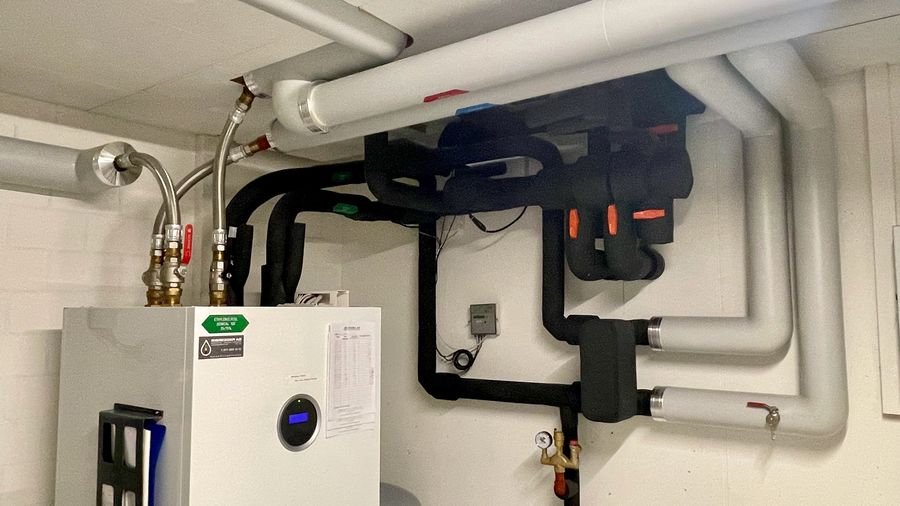 Planung und Dimensionierung des Leitungssystems von BioThermal HP im Heizraum